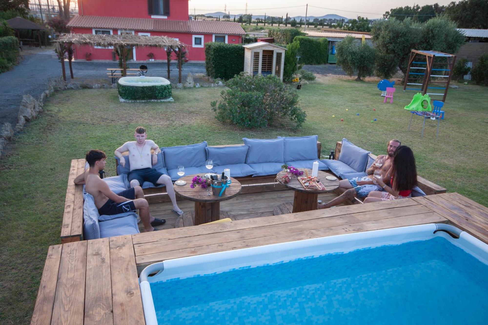 Agriturismo L'Istrice Di Gio 蒙塔尔托迪卡斯特罗 外观 照片